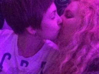 Erotski video chat chlorid