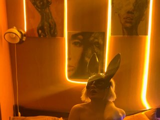 Erotski video chat ChristineBlack