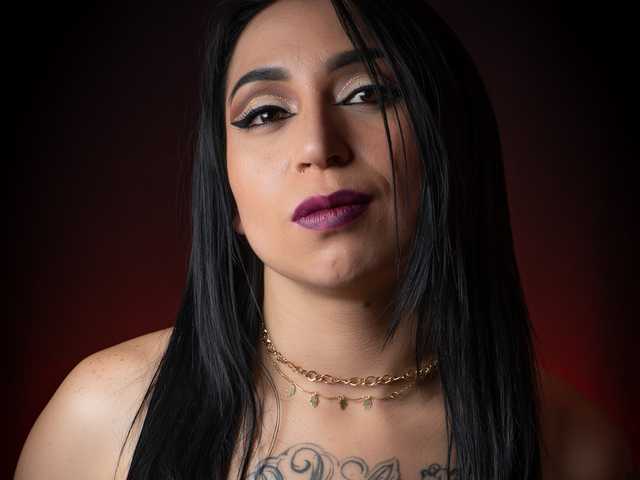 Fotografija profila Clarise-Allen