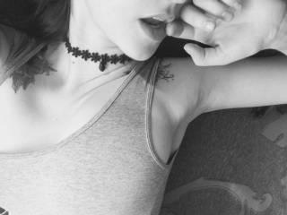 Erotski video chat cleohottie