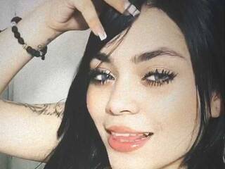 Erotski video chat Clhoe-Doll