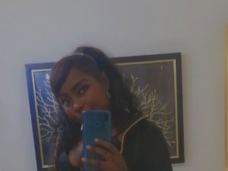 Erotski video chat conejitasweet