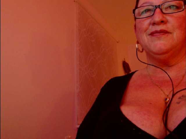 Fotografije Connyat99 Make Mistress Conny happy with the vibration 201 ultra high kiss tits flash 80 tips guys kiss only german here pm 20Domi 5 min steuern 200 tips