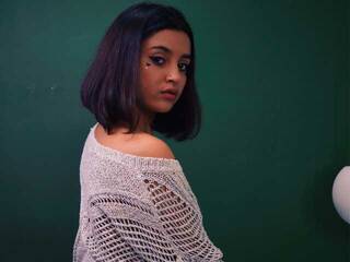 Erotski video chat CoralineJonez