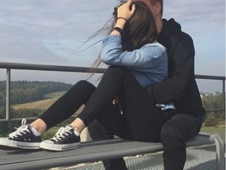 Erotski video chat COUPLEPEINXXX