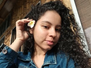 Erotski video chat Curie-girl