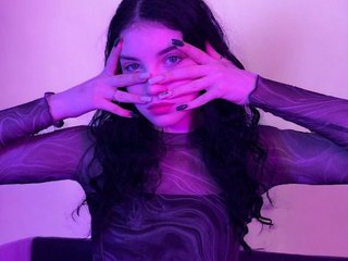 Erotski video chat CuteCurly18