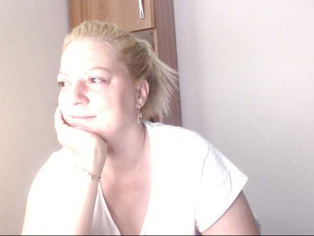 Emitiranje snimki zaslona BeautyMilf