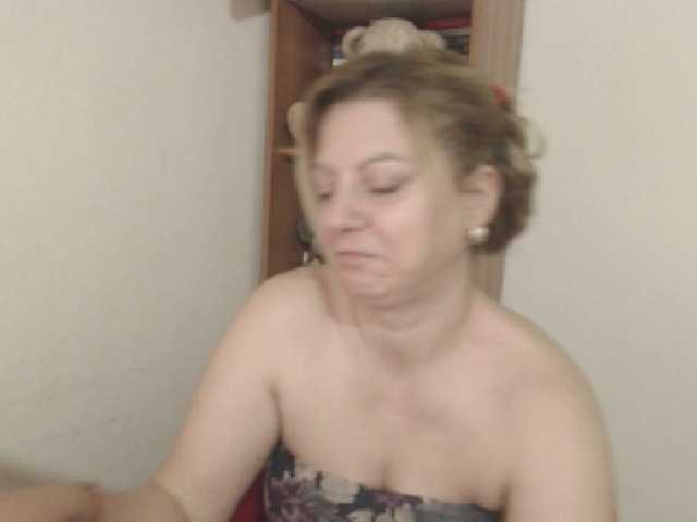 Emitiranje snimki zaslona BeautyMilf