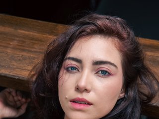 Erotski video chat daani-Mendozaa