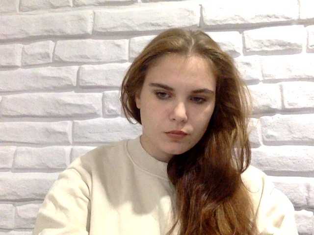 Naked tits 50 Naked ass 60 Pussy 80 One finger in pussy 100 Legs 20 Two fingers in pussy 135 Completely naked 150 Fingers in ass 1000 Signal on ass 100 Reply in private 15 Big pussy 100 Face sitting 150 Open ass doggy style 150 Striptease 250
