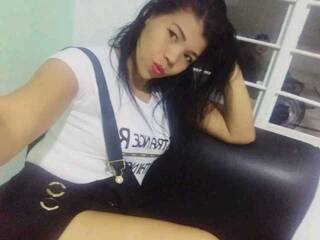 Erotski video chat Daniela-sex1