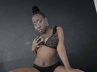 Erotski video chat DanielaKiston