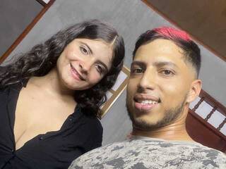 Erotski video chat Danna-Leo