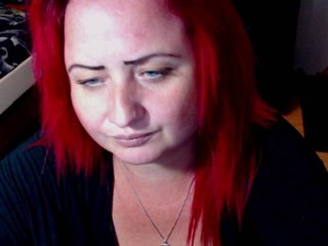 Emitiranje snimki zaslona KinkyDomina