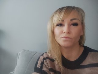 Erotski video chat DarylDoll