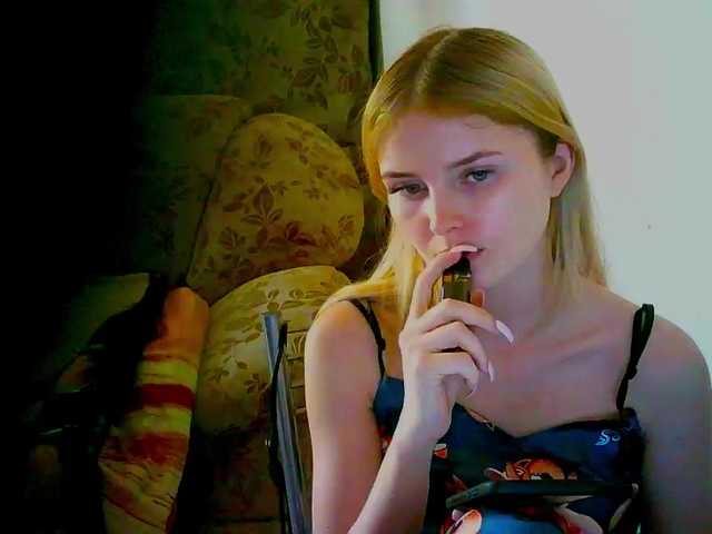 Emitiranje snimki zaslona dazzling-girl19