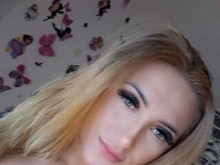 Erotski video chat DeeaFun