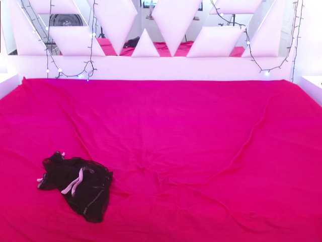 Emitiranje snimki zaslona DeliriumRoxy