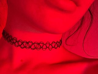 Erotski video chat DevilishDoll
