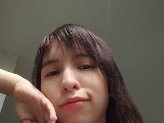 Erotski video chat DollAmmy