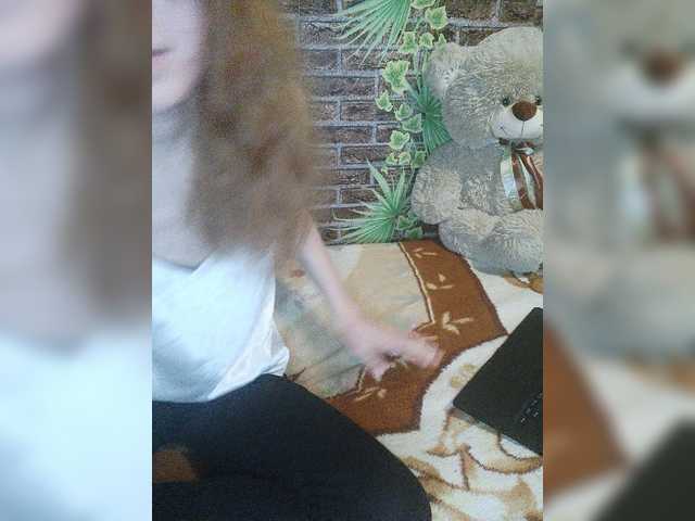 Emitiranje snimki zaslona Dasha_Meow