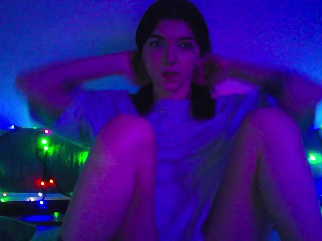 Emitiranje snimki zaslona DinaKitty