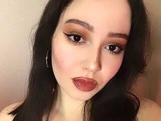 Erotski video chat DirtyMelody