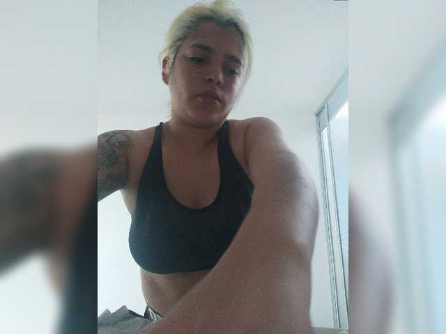 Emitiranje snimki zaslona DirtyTeens18