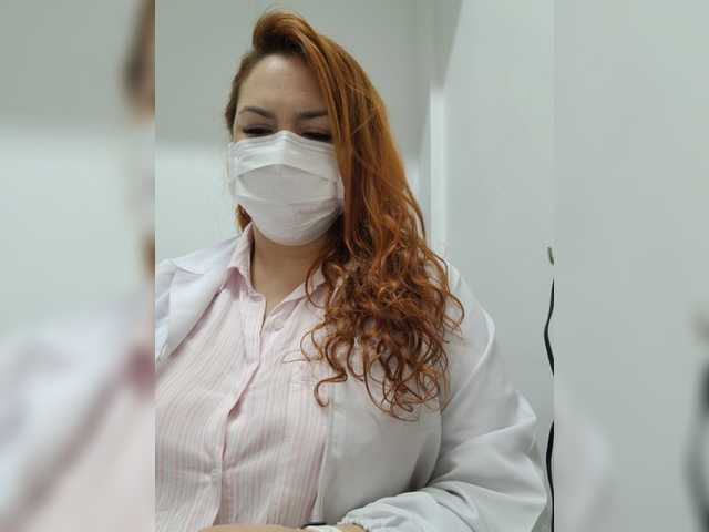 Fotografije Doctora-Danna At office... between patients fuck me...have DILDOS here..we can to do ALL MY MENU LOVENSE INTO MY PUSSY* Let's fuck harder