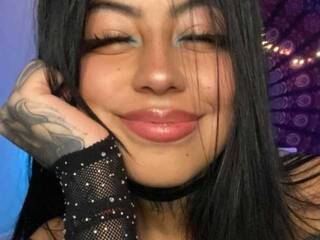 Erotski video chat Dollcam