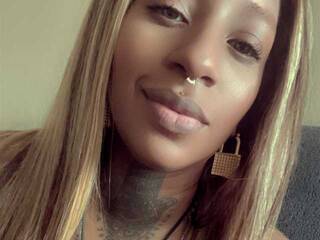 Erotski video chat DomCherrired