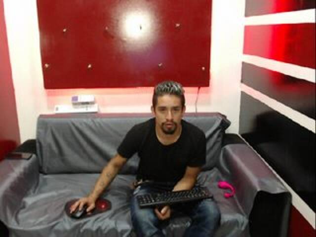 Emitiranje snimki zaslona domcherry