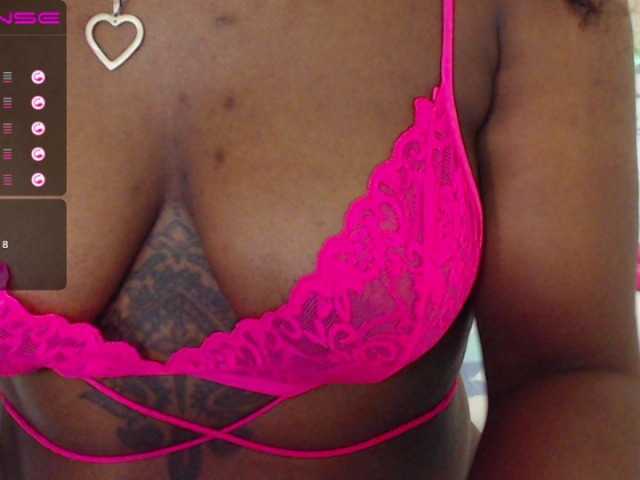 Fotografije ebonyscarlet #Ebony #panties #bounce my #boobs / #Topless / Eat my #ass in PVT show! squirt show at goal!! 500tk