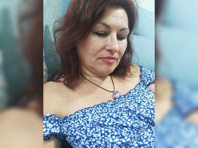 Emitiranje snimki zaslona Ellie_