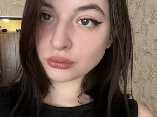 Erotski video chat ElisaAniston