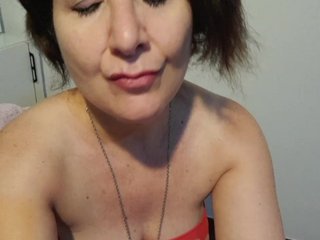 Erotski video chat ElitalianMilf