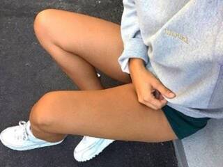 Erotski video chat EllaShinee