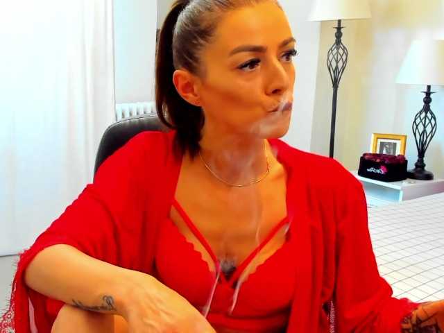 Emitiranje snimki zaslona Elle-Dior
