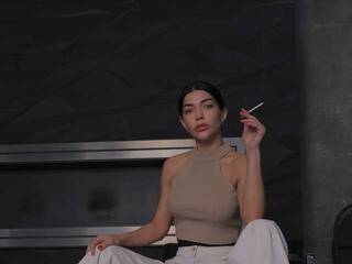 Erotski video chat EllisMoor