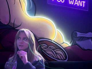 Erotski video chat EllyKetto