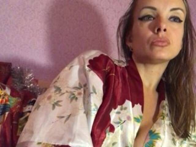 Emitiranje snimki zaslona ElyaElya