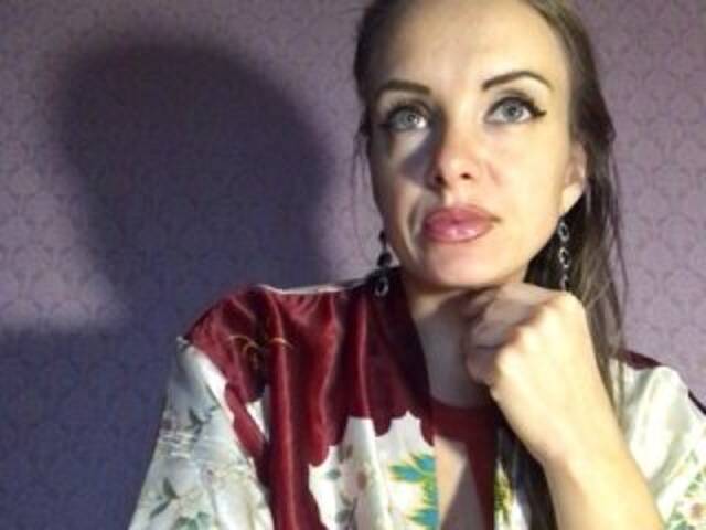 Emitiranje snimki zaslona ElyaElya