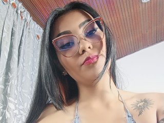 Erotski video chat EmaKhalifa