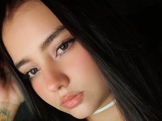 Erotski video chat EmaKraus