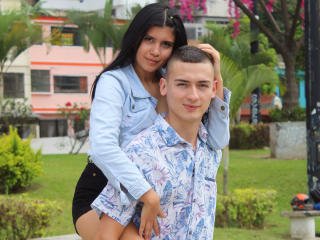 Erotski video chat emandsam