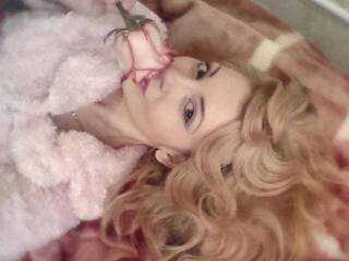 Erotski video chat emelii