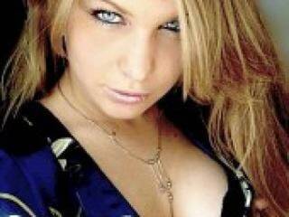 Erotski video chat emellylove