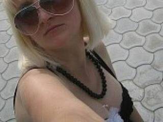 Erotski video chat emilianna