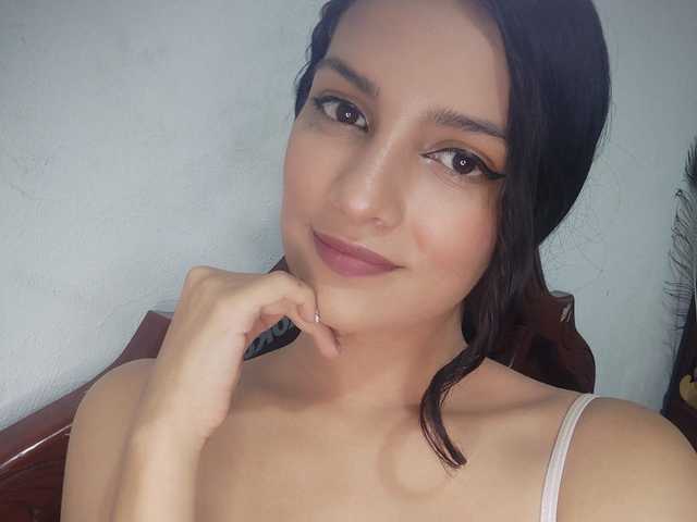 Fotografija profila Emiliy-mml
